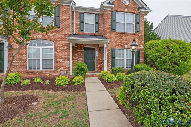 913 Dominion Townes Ct, Richmond, VA 23223