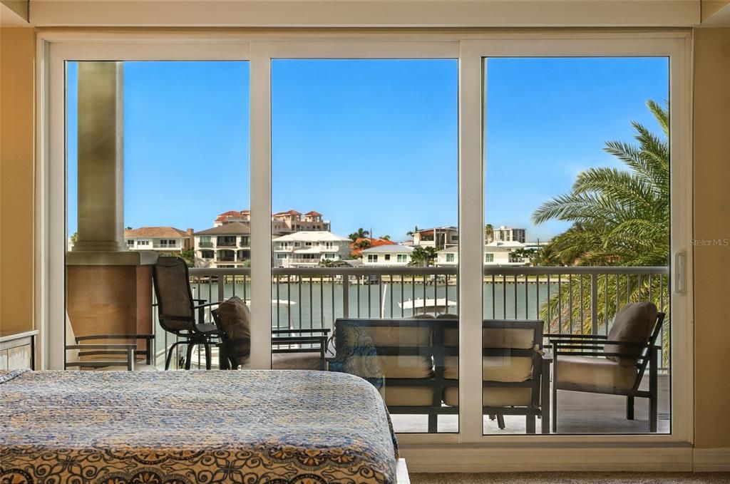 706 BAYWAY BOULEVARD 203, Clearwater Beach, FL 33767