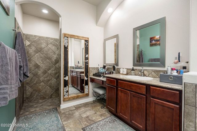4526 Riverwalk Road, Las Cruces, NM 88007