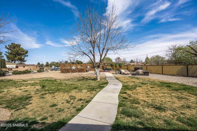 4526 Riverwalk Road, Las Cruces, NM 88007