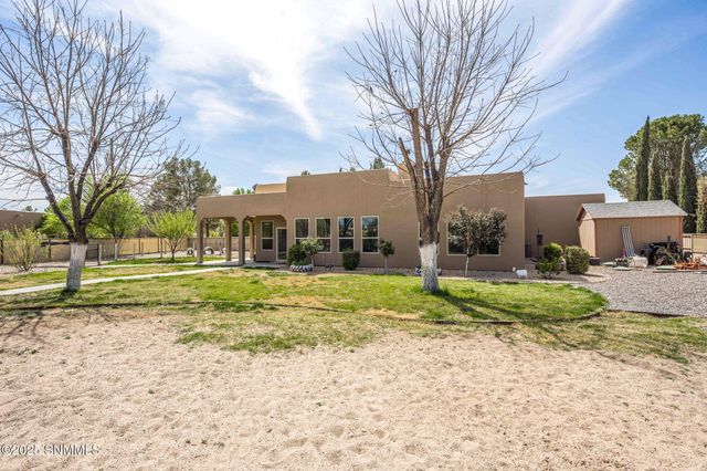 4526 Riverwalk Road, Las Cruces, NM 88007