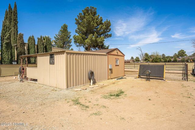 4526 Riverwalk Road, Las Cruces, NM 88007