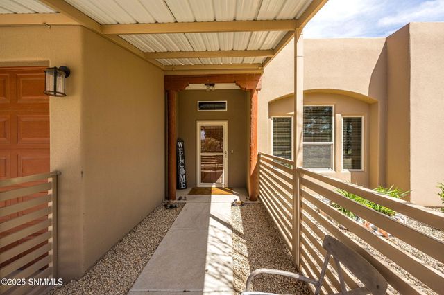 4526 Riverwalk Road, Las Cruces, NM 88007
