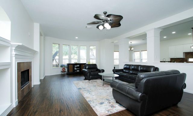 10606 Steppinstone Court, Spring, TX 77379