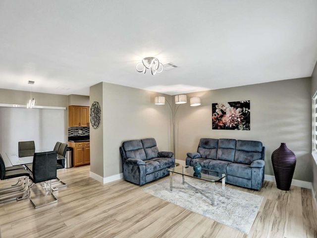 491 SE 23rd Ave, Pompano Beach, FL 33062