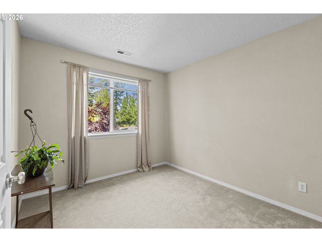 6315 Sw VINWOOD Ter, Beaverton, OR 97078