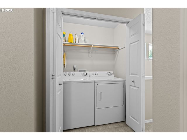 6315 Sw VINWOOD Ter, Beaverton, OR 97078