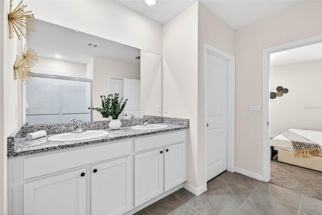 35686 SUNFLOWER HILL DRIVE, Zephyrhills, FL 33541