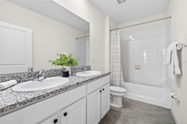 35686 SUNFLOWER HILL DRIVE, Zephyrhills, FL 33541