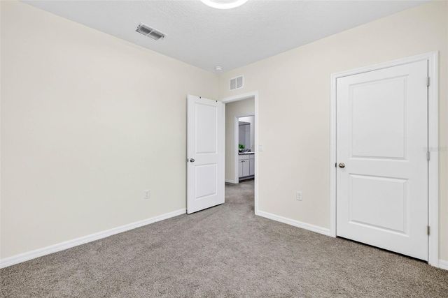35686 SUNFLOWER HILL DRIVE, Zephyrhills, FL 33541