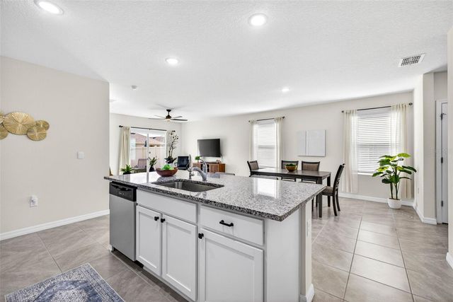 35686 SUNFLOWER HILL DRIVE, Zephyrhills, FL 33541