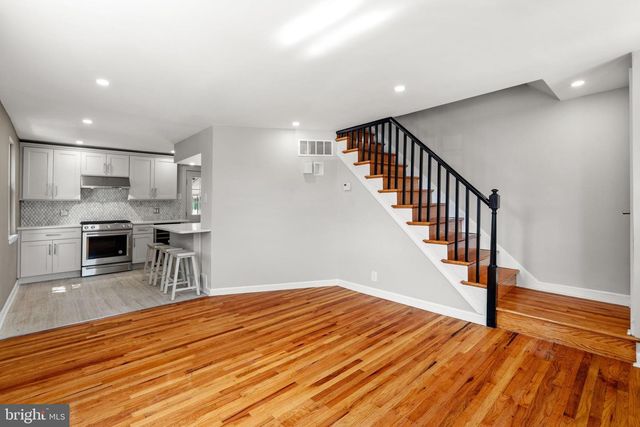 6000 NEWTOWN AVE, Philadelphia, PA 19111