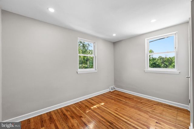 6000 NEWTOWN AVE, Philadelphia, PA 19111