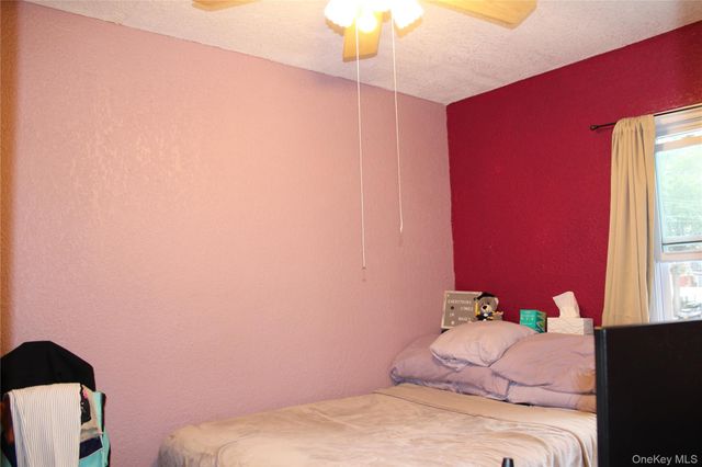 20020 104th Avenue, Saint Albans, NY 11412
