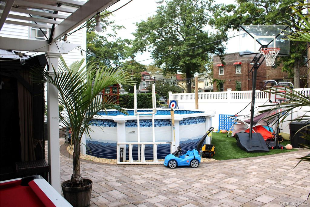 20020 104th Avenue, Saint Albans, NY 11412 — photo 3
