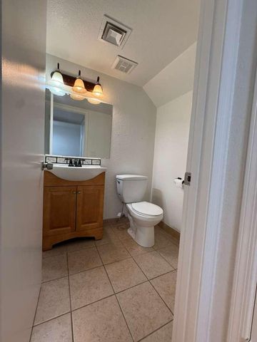 10101 N 91st Avenue Unit 70, Peoria, AZ 85345