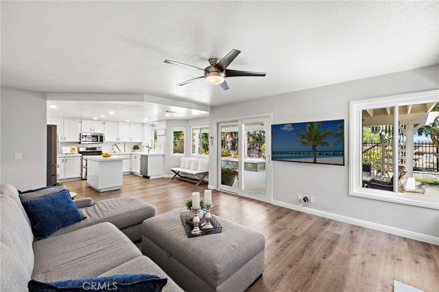 27861 Via Roma, Mission Viejo, CA 92692