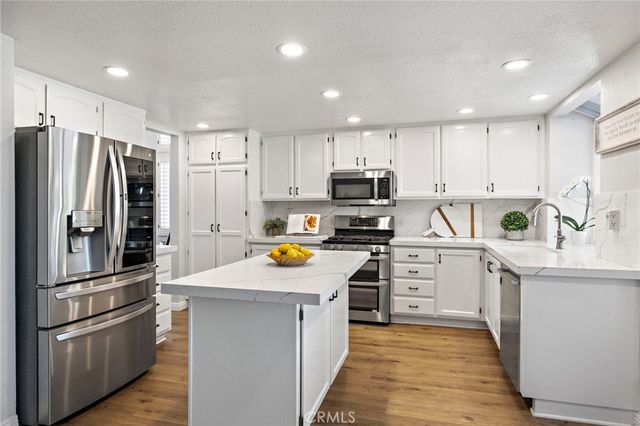 27861 Via Roma, Mission Viejo, CA 92692