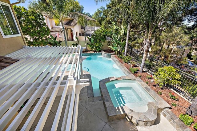 27861 Via Roma, Mission Viejo, CA 92692