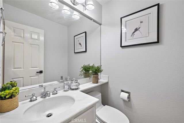 27861 Via Roma, Mission Viejo, CA 92692