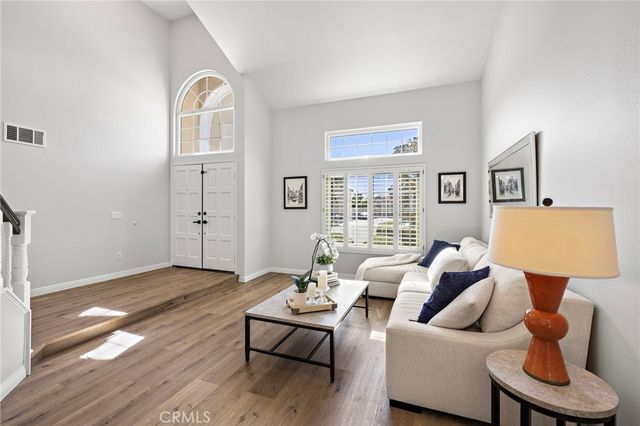 27861 Via Roma, Mission Viejo, CA 92692