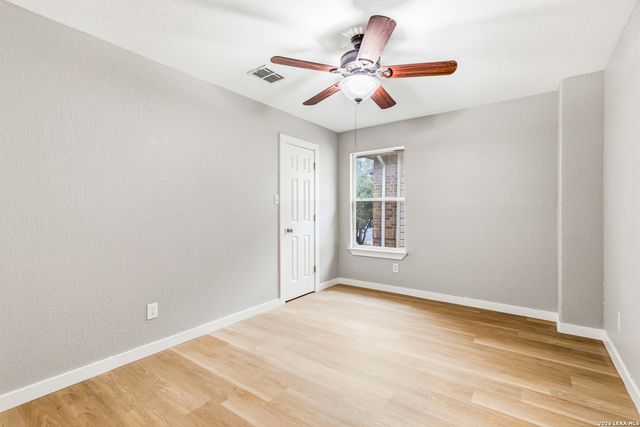 1921 Walter Raleigh, Windcrest, TX 78239