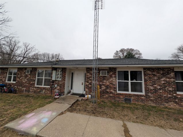 918 Smith Street, Woodburn, IA 50275