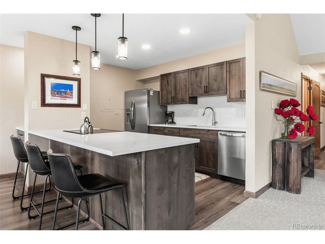 325 Four Oclock Rd C301, Breckenridge, CO 80424