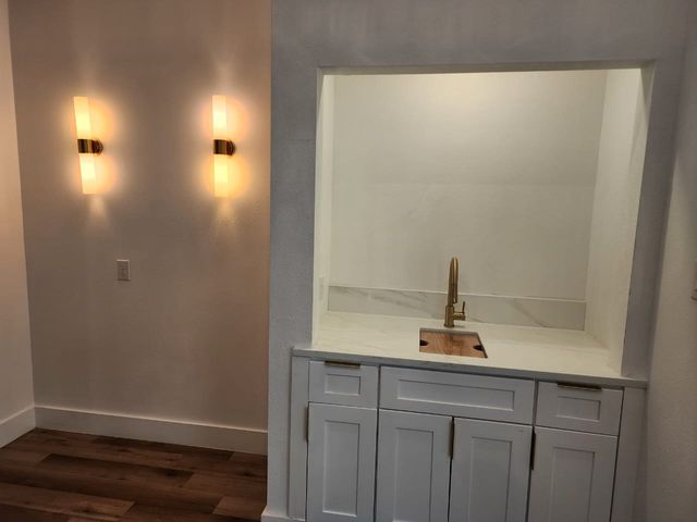 6619 Gentle Wind Lane, Dallas, TX 75248