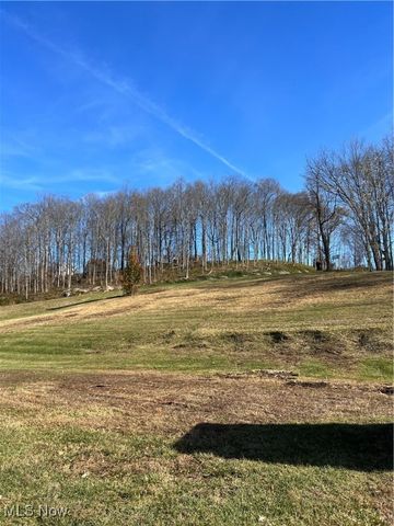 2567 State Route 555, Little Hocking, OH 45742