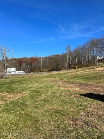 2567 State Route 555, Little Hocking, OH 45742