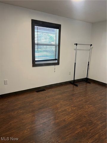 2567 State Route 555, Little Hocking, OH 45742