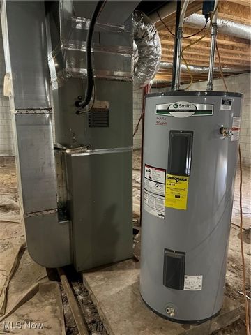 2567 State Route 555, Little Hocking, OH 45742