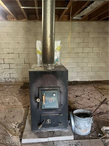 2567 State Route 555, Little Hocking, OH 45742