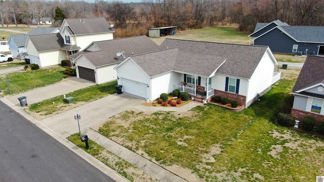 2330 Perkins Creek Drive, Paducah, KY 42001