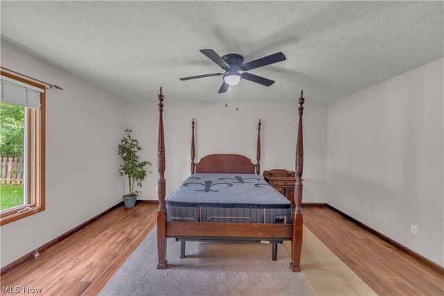 19757 Cross Trail S, Strongsville, OH 44136