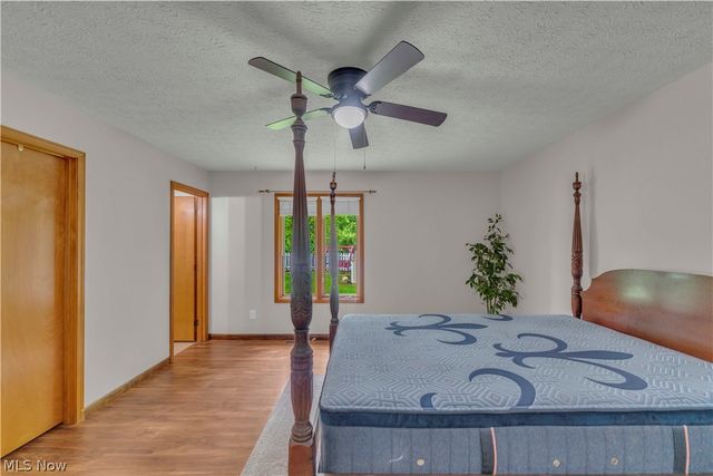 19757 Cross Trail S, Strongsville, OH 44136