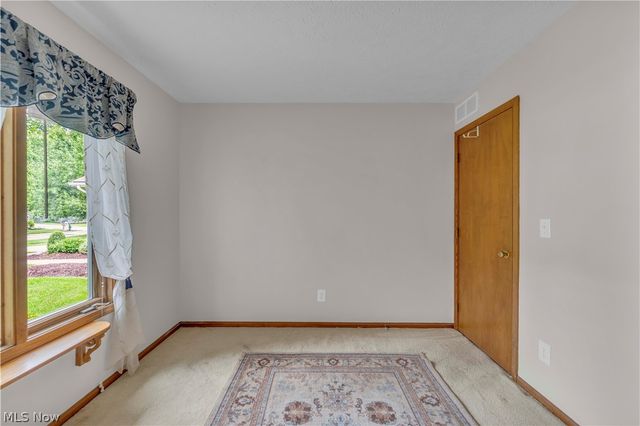 19757 Cross Trail S, Strongsville, OH 44136