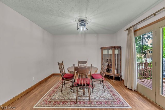 19757 Cross Trail S, Strongsville, OH 44136