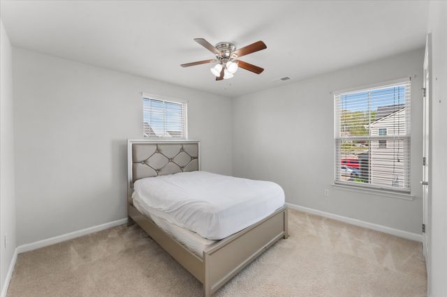 3838 Faithway Dr, Murfreesboro, TN 37128