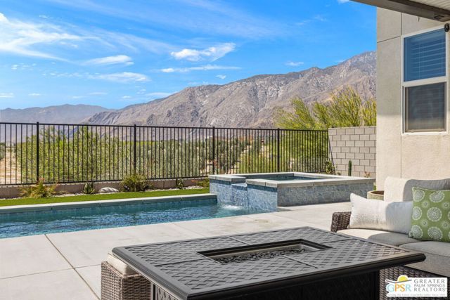 337 Mustang Lane, Palm Springs, CA 92262