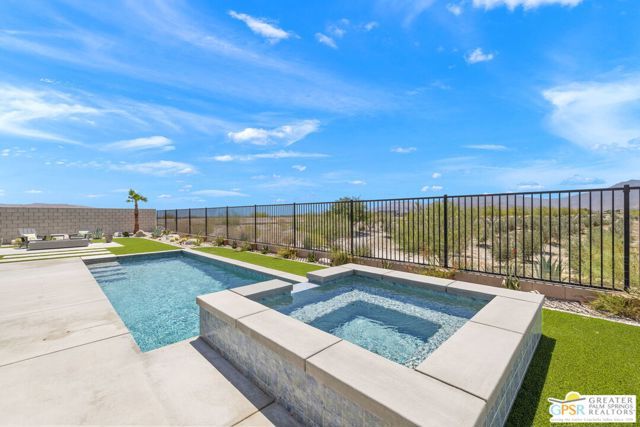 337 Mustang Lane, Palm Springs, CA 92262