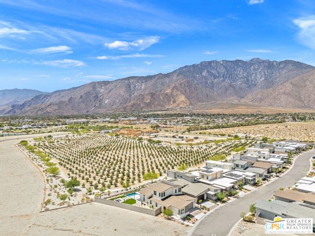 337 Mustang Lane, Palm Springs, CA 92262