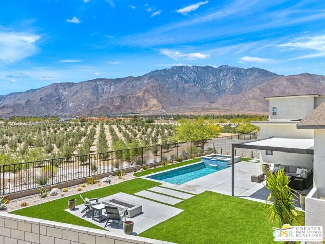 337 Mustang Lane, Palm Springs, CA 92262