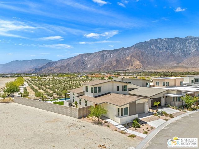 337 Mustang Lane, Palm Springs, CA 92262