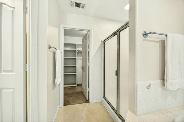 2855 Shanteal Place, Medford, OR 97504