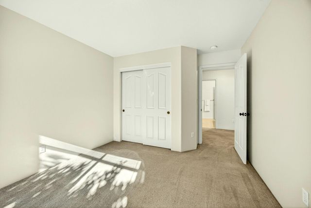 2855 Shanteal Place, Medford, OR 97504