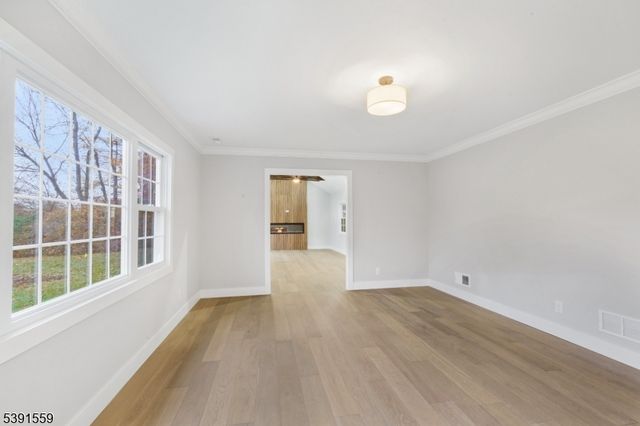 12 Wayne Ter, Bernards Twp., NJ 07920