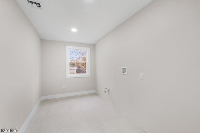 12 Wayne Ter, Bernards Twp., NJ 07920