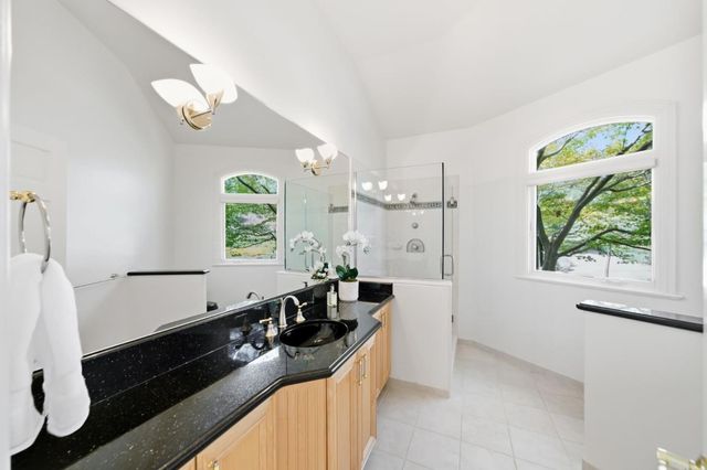 27960 Roble Blanco Court, Los Altos Hills, CA 94022